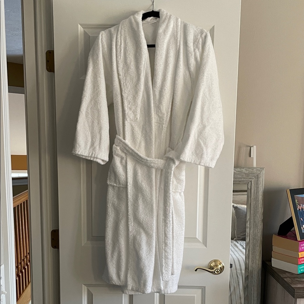 Elegant White Terry Cloth Bathrobe